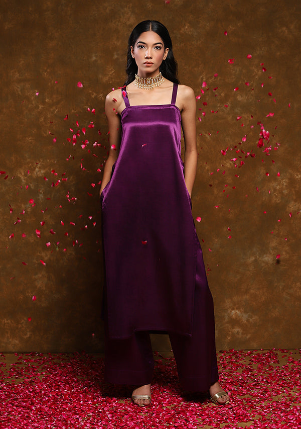 Purple Strappy Long Mushru Kurta with Tie Up Detail paired with Straight Pants