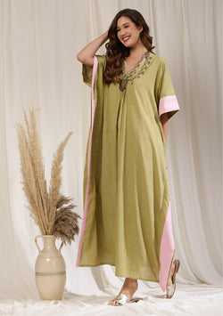 Soft Green Cotton Kaftan with Gathers and Contrast Baby Pink Borders