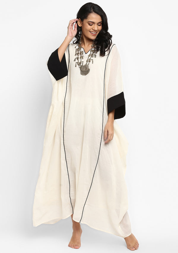 Off White And Black Mulmul Kaftan With Cuff Sleeves And Contrast Trimmings - unidra.myshopify.com